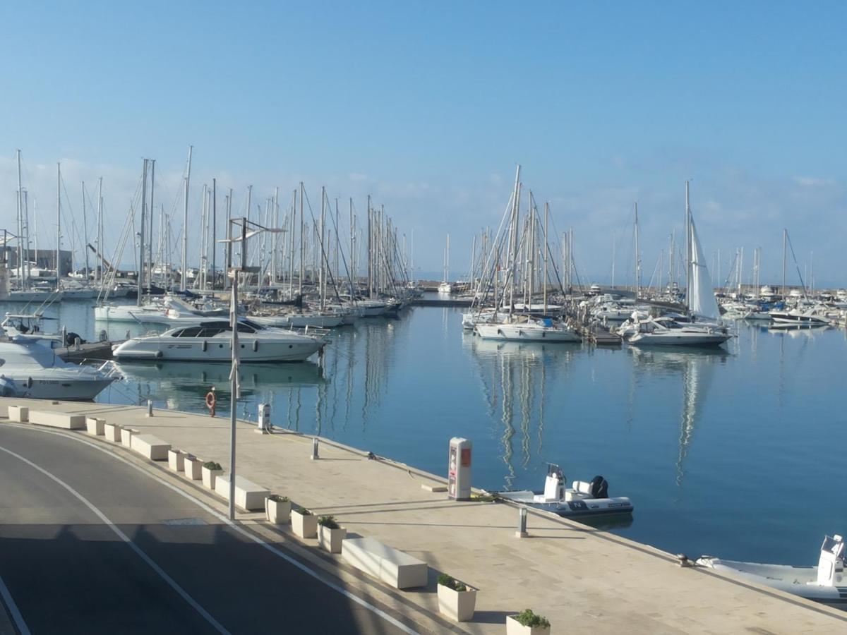 Acacia Marina Hotel Marina di Ragusa Exterior photo